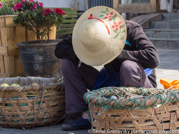 Woman, Dali, Yunnan, China