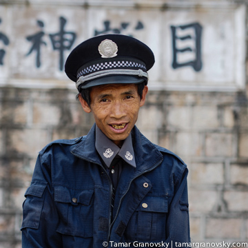 Le Ju Village (Temple Caretaker), Yunnan Province, China
